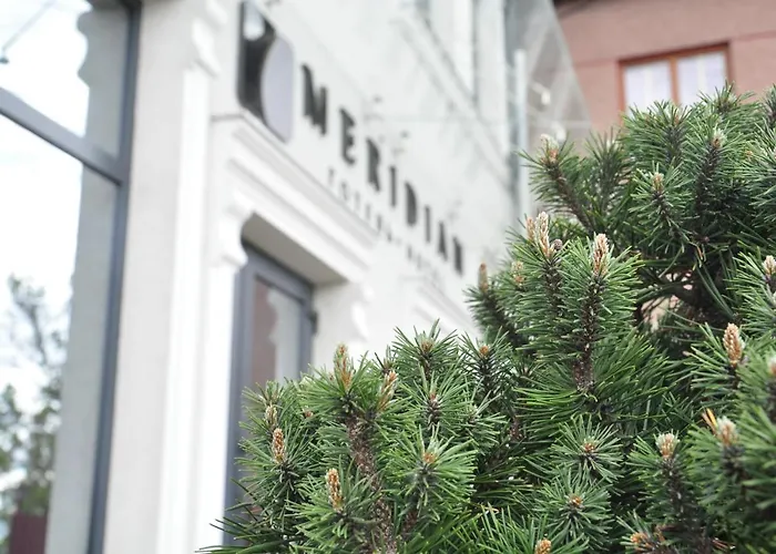 MeridianГотель